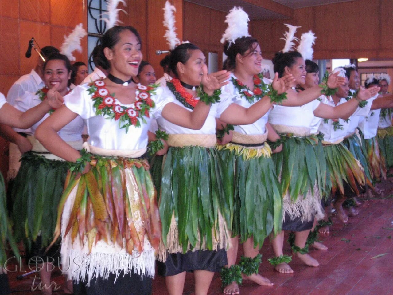 Королевство тонга жители. Тонга тувалу. Тонга океания. Королевство тонга люди. Тонга тувалу.