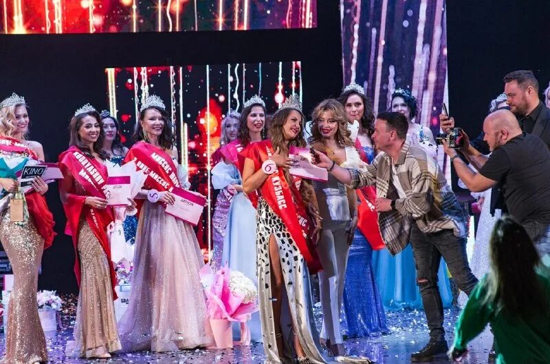Мисс россия в кузбассе 2023. Алена абрамова миссис кузбасс. Миссис кузбасс. Конкурс красоты кузбасса 2023. Миссис кемерово 2022 участницы.