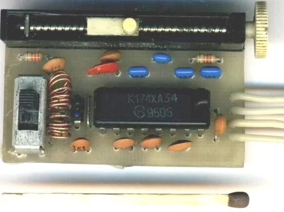 Мигает приемник. Укв приемник на к174ха34 с печатной платой. tea6200 приемник. к174ха34 укв fm тюнер. усилитель cxa1034p.