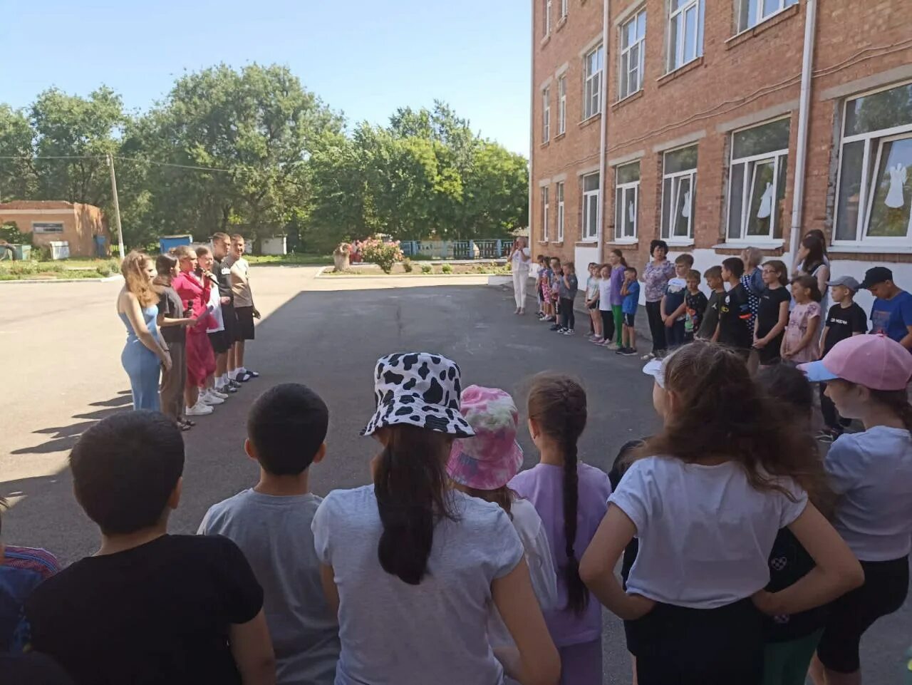 3 школа избербаш. школа 3 козельск официальный. избербаш школа 1. школа 8 г избербаш. 9 школа буйнакск.