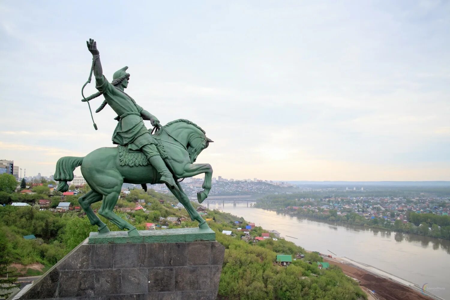Где находится памятник салават юлаев. Салават юлаев памятник в уфе. памятник салавату юлаеву в уфе. памятник салавату юлаеву в уф. уфа памятник салавату юл.