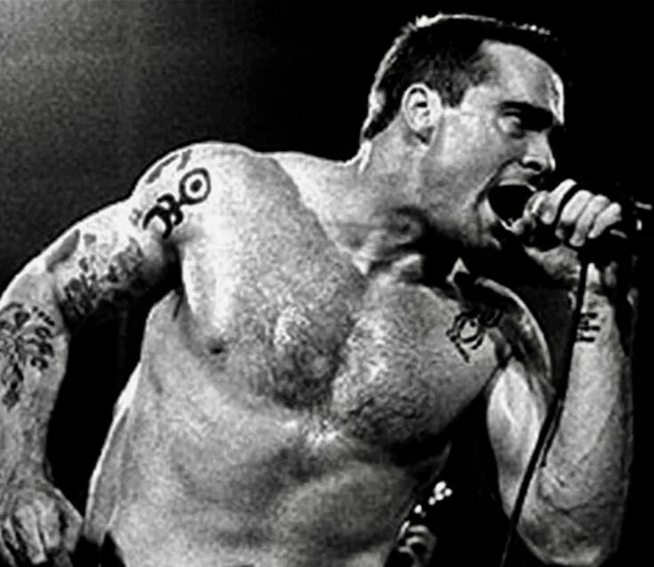 Rolling band. Henry Rollins 2021.