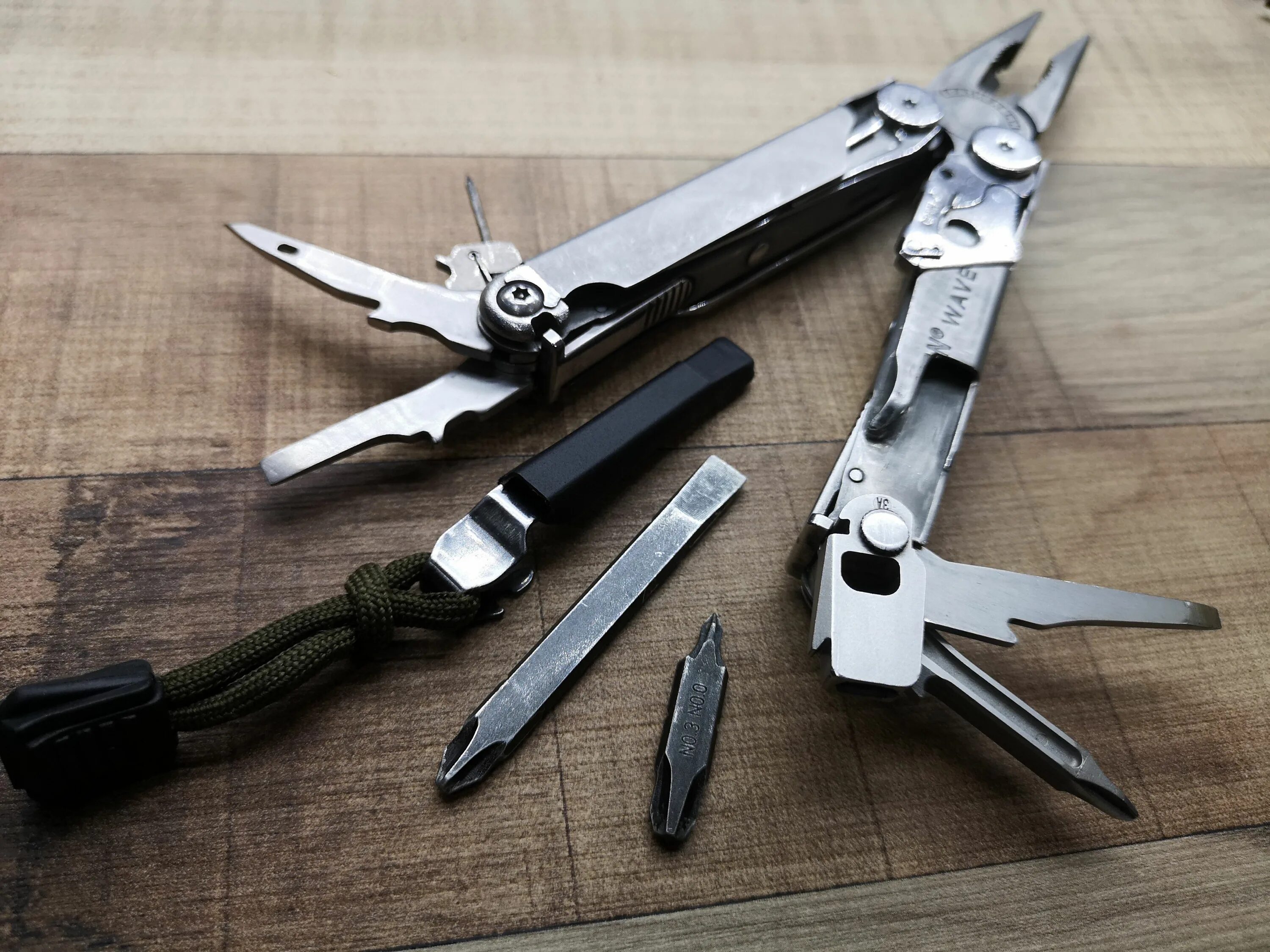 Leatherman 831821. Мультитул Лезерман EDC. Leatherman 2023. Leatherman Multi Tool нож.