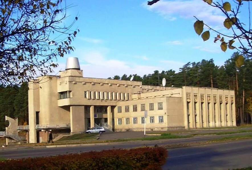 Центр досуга железногорск. Станция железногорск красноярский край. сют железногорск красноярский край. станция юных техников железногорск красноярский край. центр досуга железногорск красноярский край.