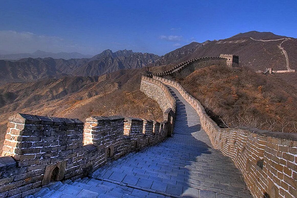 Длина китайской стены от края до края. Мутяньюй Великая китайская стена. Участок Великой китайской стены Мутяньюй. Великая китайская стена (отрезок Бадалин). Китайская Крепостная стена.