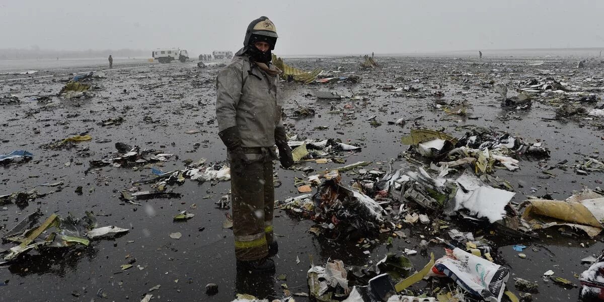 Варандей 2005 катастрофа. Крушение боинга 737 в перми. Трагедия 2005 года. Давка на мосту аль-аимма 2005. Трагедия 2005 года.