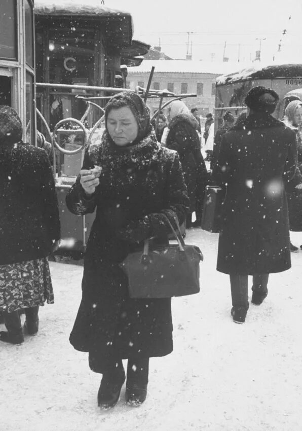 Советские зимние фото. Москва 1959 года в фотографиях. 1959 год москва зима. зимняя москва 1959 год.. 1959 год ссср зима.