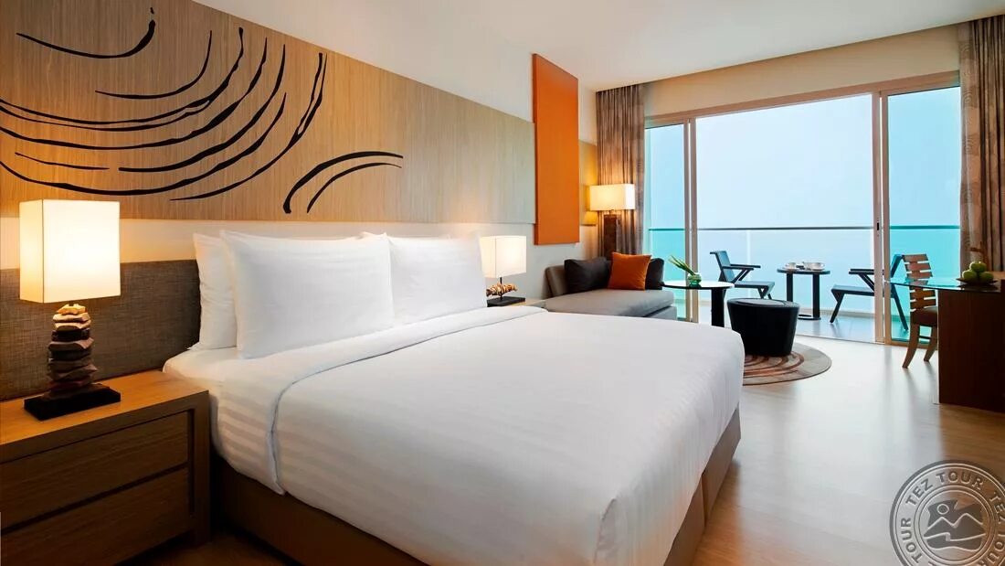 Movenpick siam hotel pattaya 5. Мовенпик сиам отель паттайя. мовенпик паттайя отель. movenpick siam hotel na jomtien pattaya 5 на-джомтьен. высотка mövenpick тайланд.
