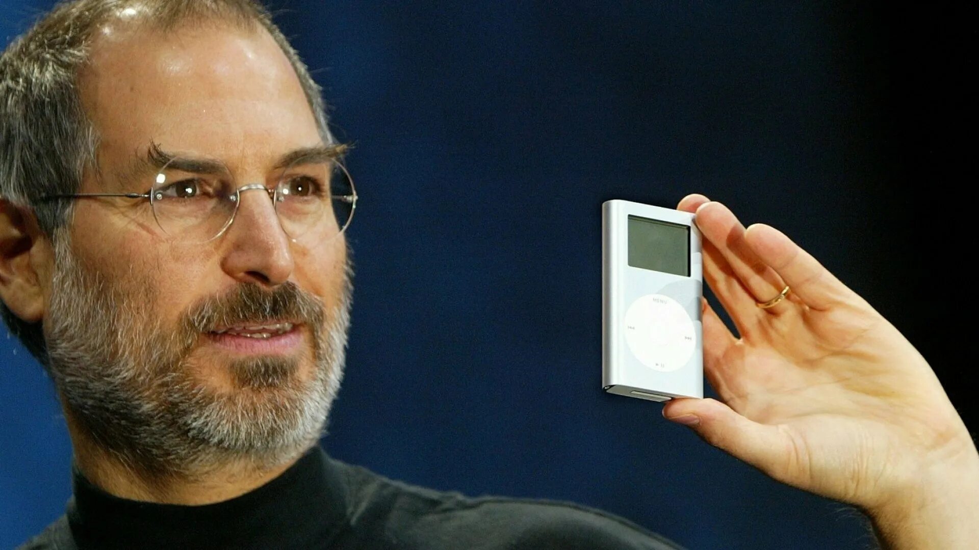 Супер джобс работа. Steve jobs. стив джобс 2005. илон маск и стив джобс. стив джобс первый айпад 2010.