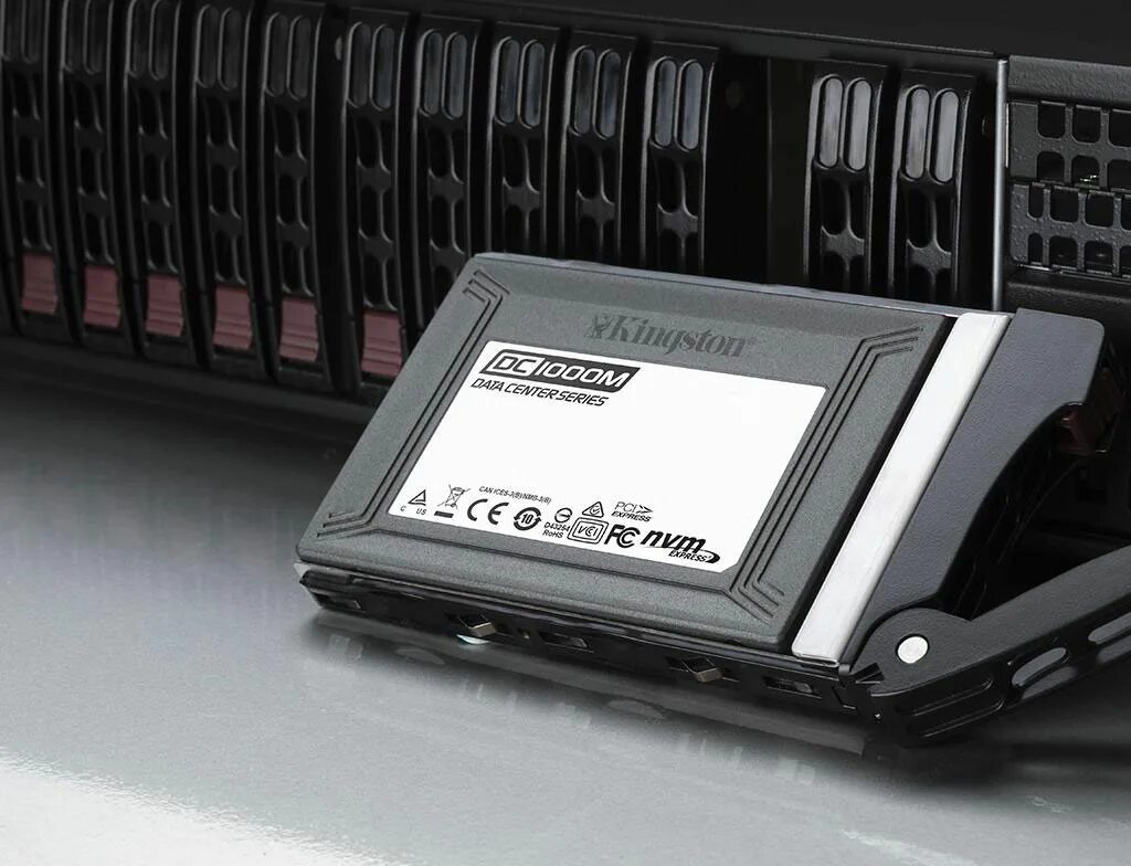 7 kingston. Ssd nvme u.2. ssd kingston 4tb. nvme u.2 диск. kingston dc1000m.