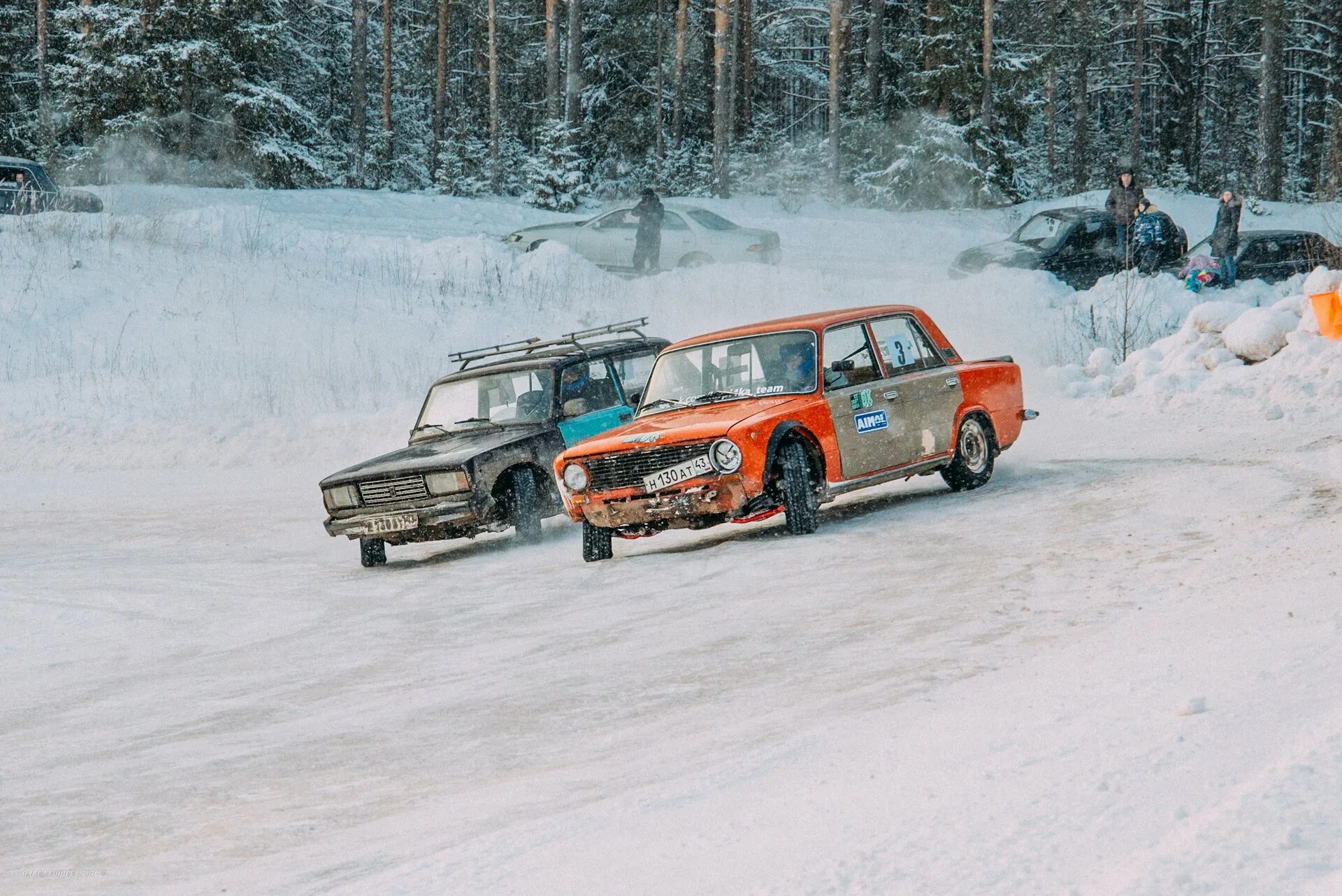 ВАЗ 2104 для зимнего дрифта. Ozernyi Drift Championship 2023». Жига зимний дрифт. Зимний дрифт на жигулях.