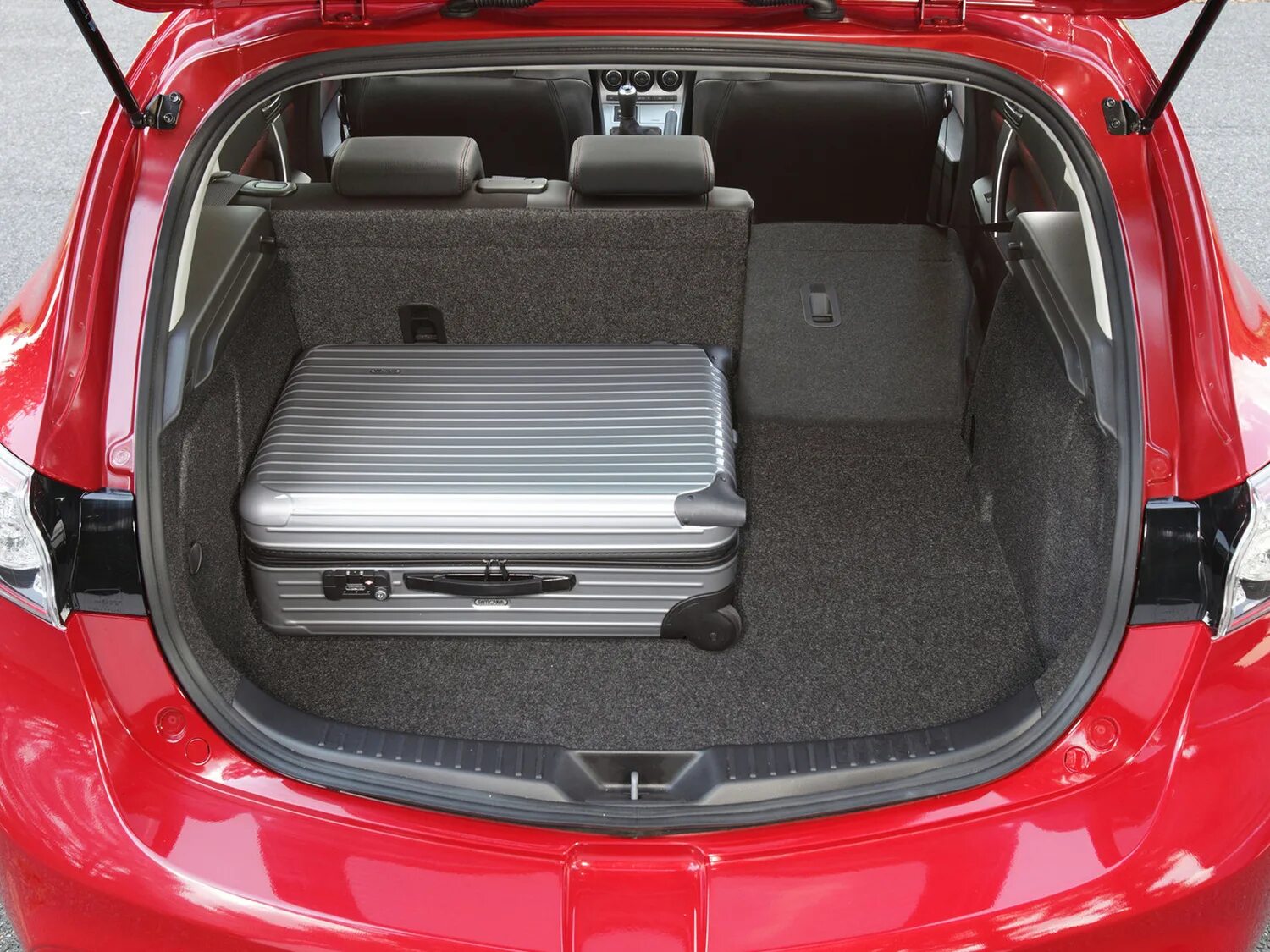 багажник мазда 3. Mazda 3 хэтчбек багажник. Mazda 3 хэтчбек 2014 багажник. Mazda 3 2008 багажник. багажник мазда 3.