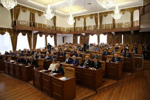 Должностное лицо возглавлявшее уезд
