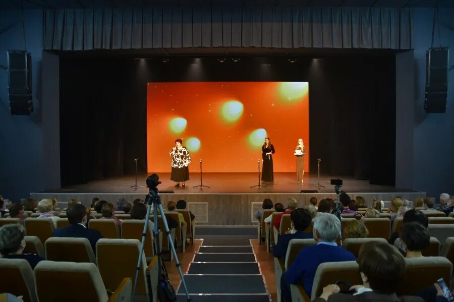 академика бардина, 21б. кдц дружба. кдц дружба. дружба на бардина екатеринбург. кдц дружба академика бардина екатеринбург.