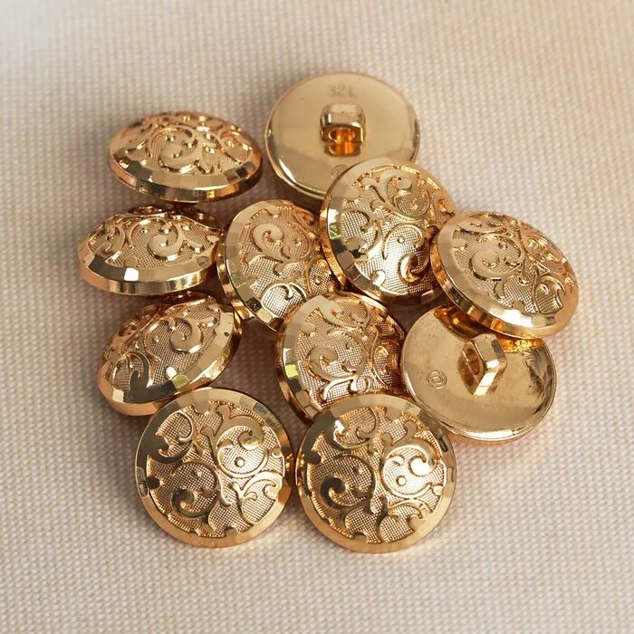 пуговицы золотые гуччи. пуговицы на ножке золото. пуговицы золотистые. пуговицы золотистые. золотые пуговицы.