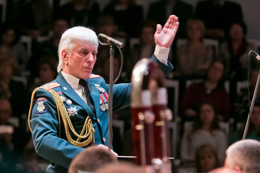 валерий халилов генерал. халилов генерал лейтенант. халилов михаил александрович дирижер. халилов генерал лейтенант. халилов дирижер.