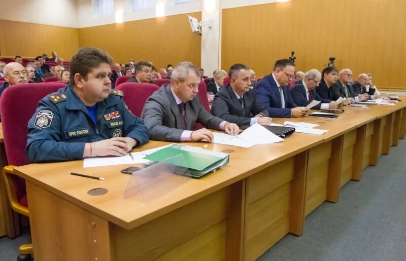 Центр по делам го и чс. Центр го и чс. начальник го и чс. учебно-методический центр мчс россии. начальник гочс.
