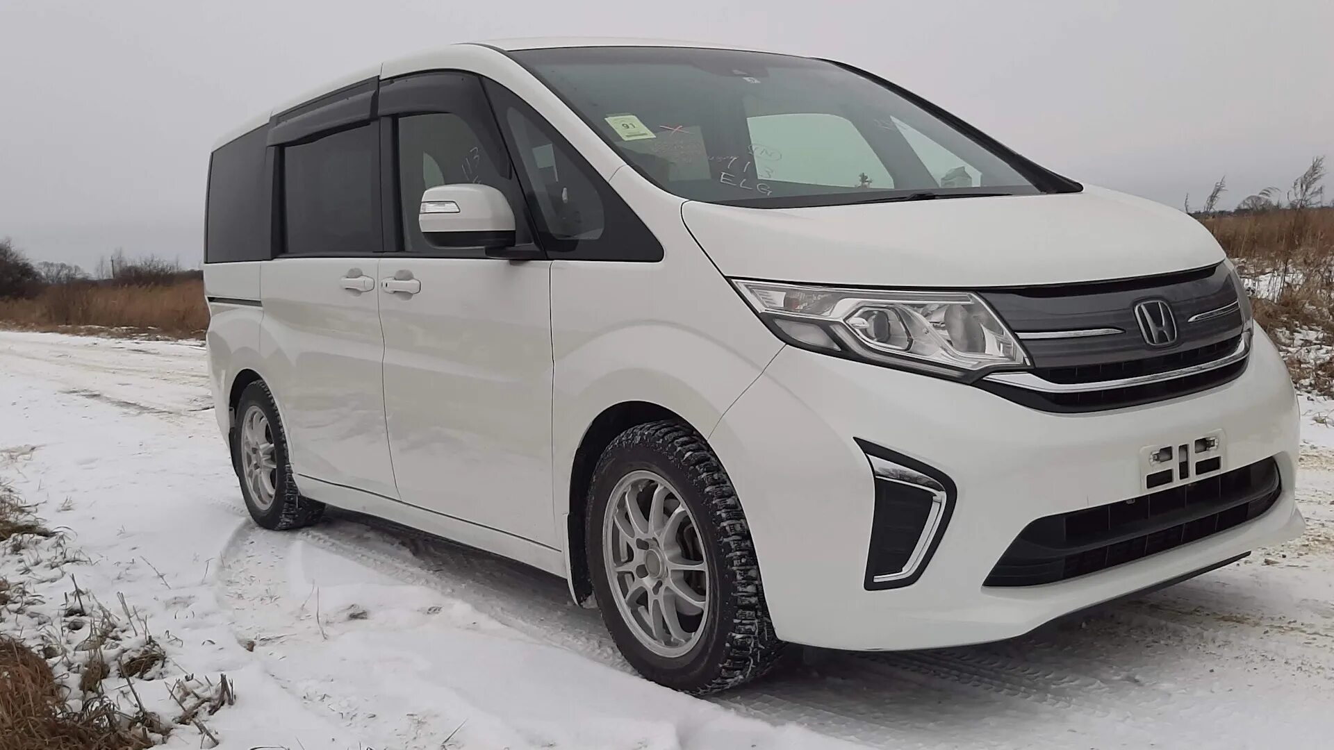 Honda stepwgn 5. Honda Stepwgn 5g. Хонда Степвагон 2023. Honda Stepwgn 5 поколение. Honda Stepwgn 2015.