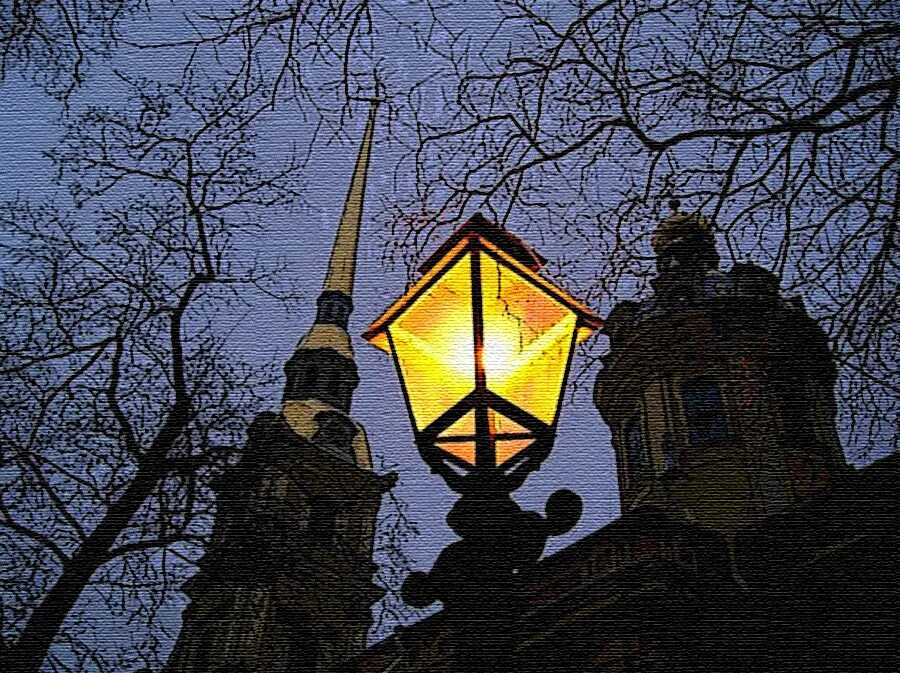Улица фонарей в Санкт-Петербурге. Фонари на улицах Санкт Петербурга в 1873 году. Фонари 18 век Санкт Петербург. Фонари Питера ночью.