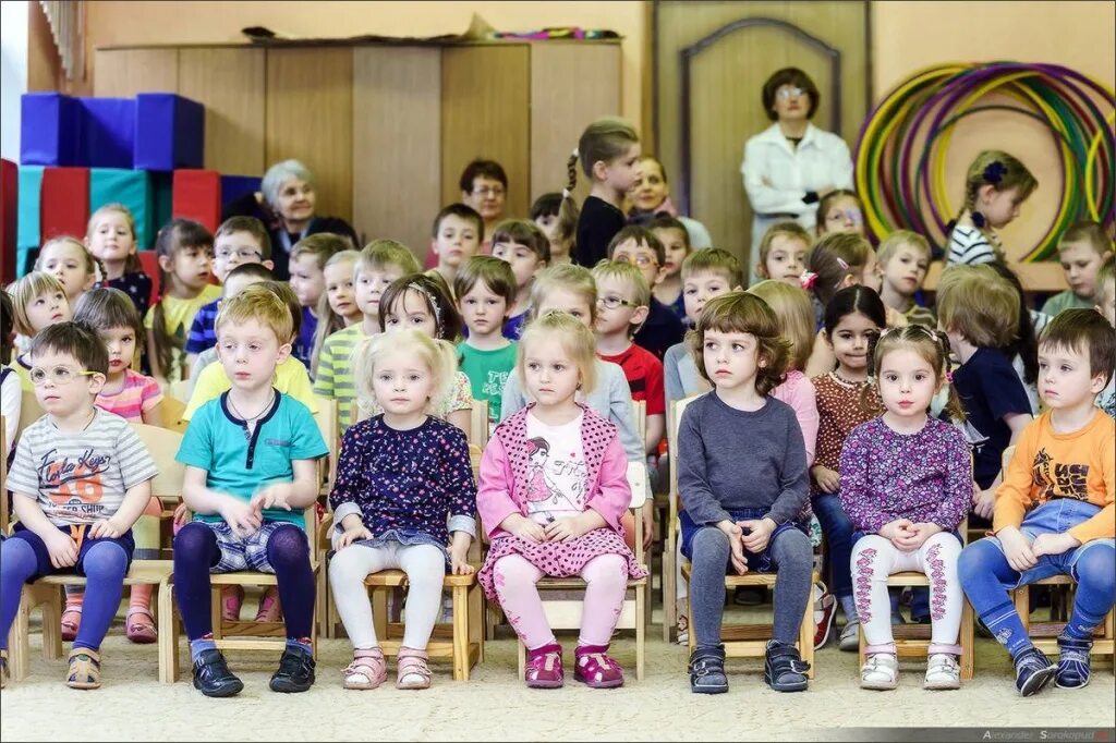 Выступление в садике. Выступление детей в садике. Концерт в детском саду. Дети выступают в детском саду. Концерт для детей в садике.