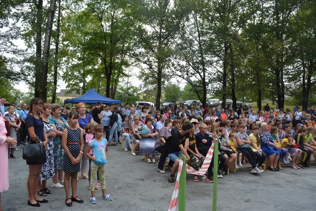 Теплоозерск еврейская автономная. Пгт Теплоозерск ЕАО. Теплоозерск день строителя. Теплоозерск Еврейская автономная область. Население пос теплоозёрск ЕАО.