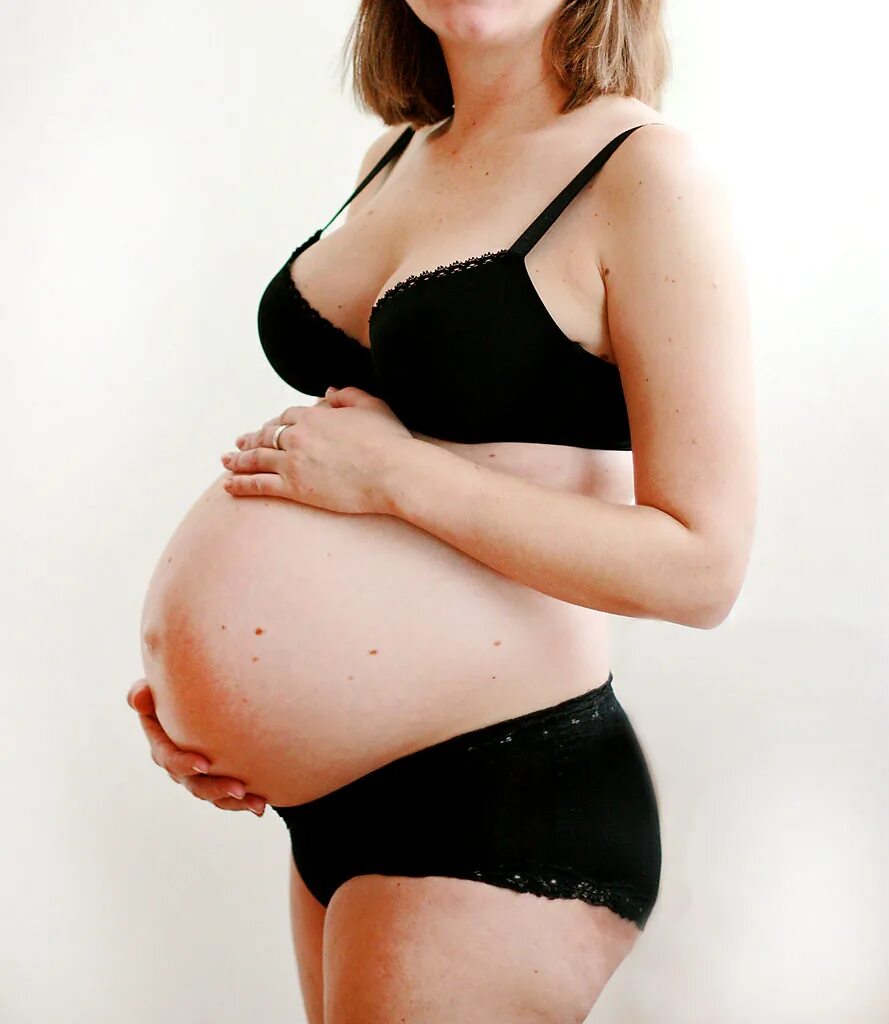 Клизма беременной перед родами. Микроклизмы для беременных перед родами.