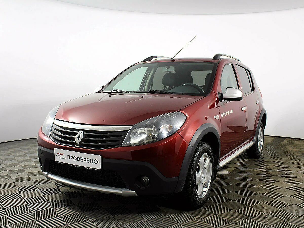 Renault sandero 2013 год. Renault Sandero 2013. Сандеро степвей 1. Рено Сандеро 2013. Renault Sandero i.