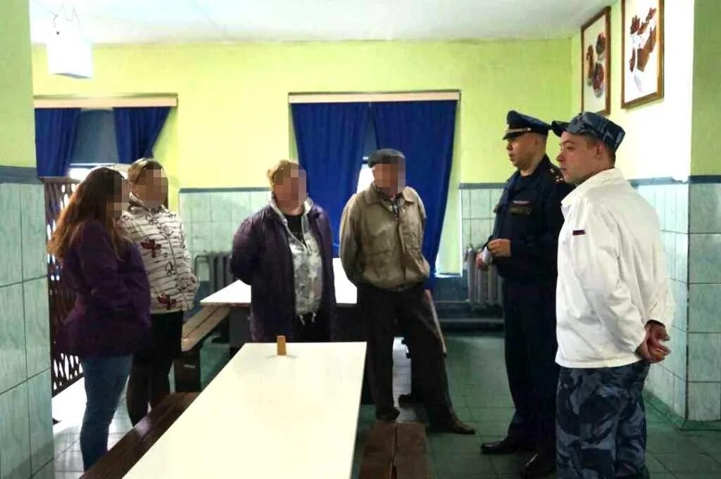 сизо серпухов арестанты. родственники осужденных. ик 5. встреча из тюрьмы. ик-19 иркутск.