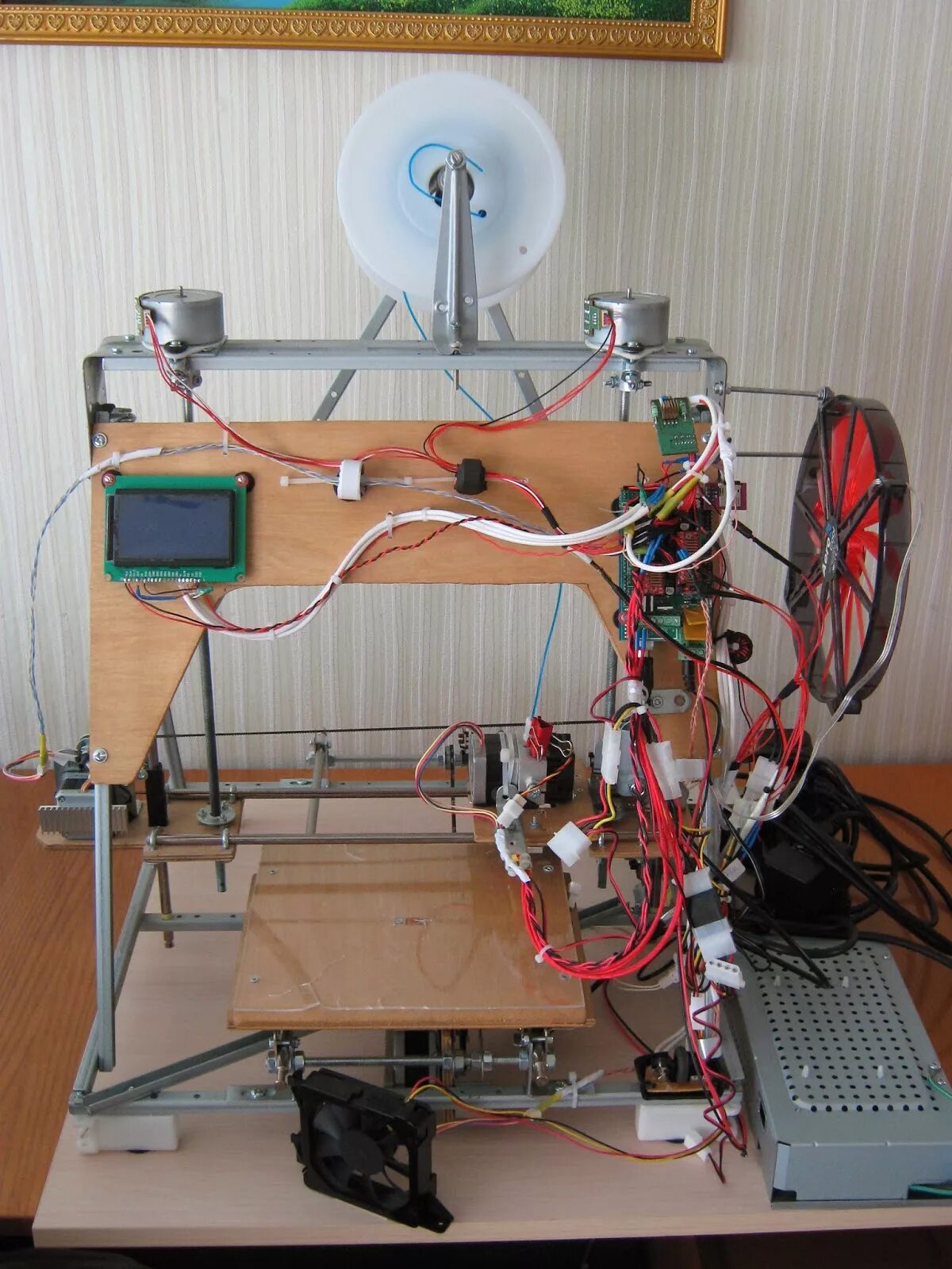 Самодельный три. Самодельный 3д принтер. Самодельный 3d принтер. 3д принтер из хлама. Самодельный 3 в принтер.