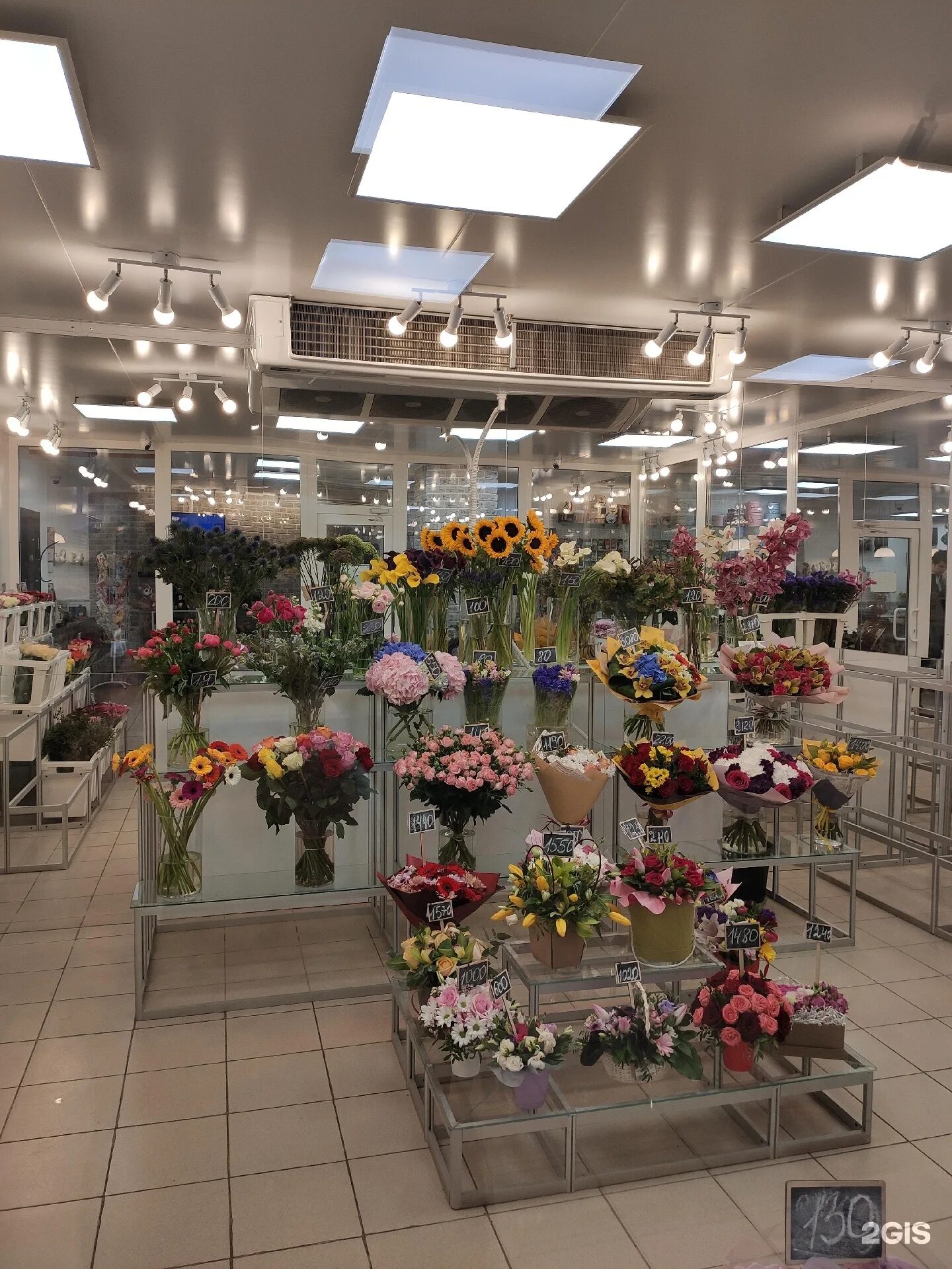 магазины цветторг липецк. цветторг липецк титова 15. магазины цветторг липецк. липецк магазин цветторг 48. орёл наугорское шоссе 25 цветторг.