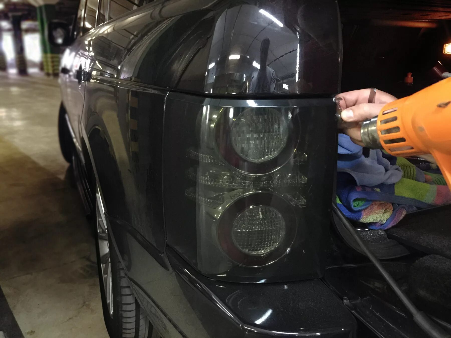 Фар драйв. Тонировка фар range rover 3. range rover l322 тонировка фонарей. полиуретановая пленка range rover.