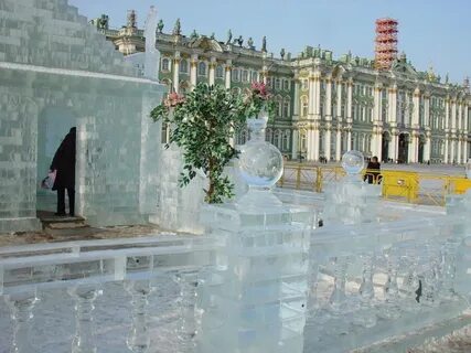 Болотного цвета ледяном дворце