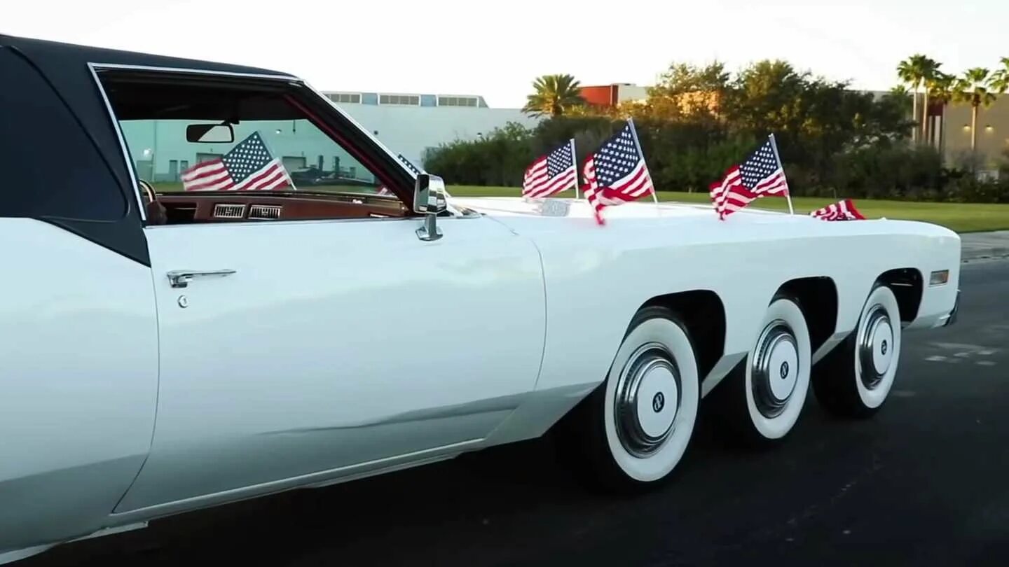 Удлиненные авто. Лимузин Джей Орберг.. Лимузин Американ Дрим. Cadillac Eldorado 1976 самый длинный лимузин. Cadillac Eldorado American Dream.