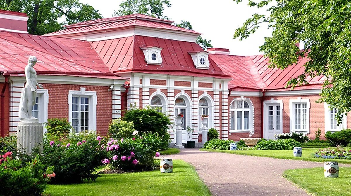 дворец монплезир в петергофе (1714 — 1723). петергоф домик петра монплезир. дворец петра 1 в петергофе монплезир. монплезир перевод с французского. дворец монплезир в санкт-петербурге.