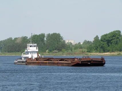 Км 5 баржа