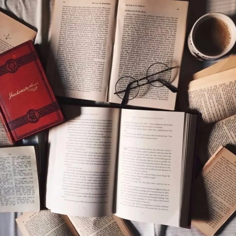 Страниц книг и другой. Книги эстетика. современные книги эстетика. книги эстетика хорошего качества. атмосферные книги.