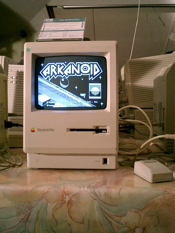 Компьютер macintosh 1993. Эвм четвертого поколения эпл 1. Компьютер next джобса. Компьютер inc. Imac 2000.