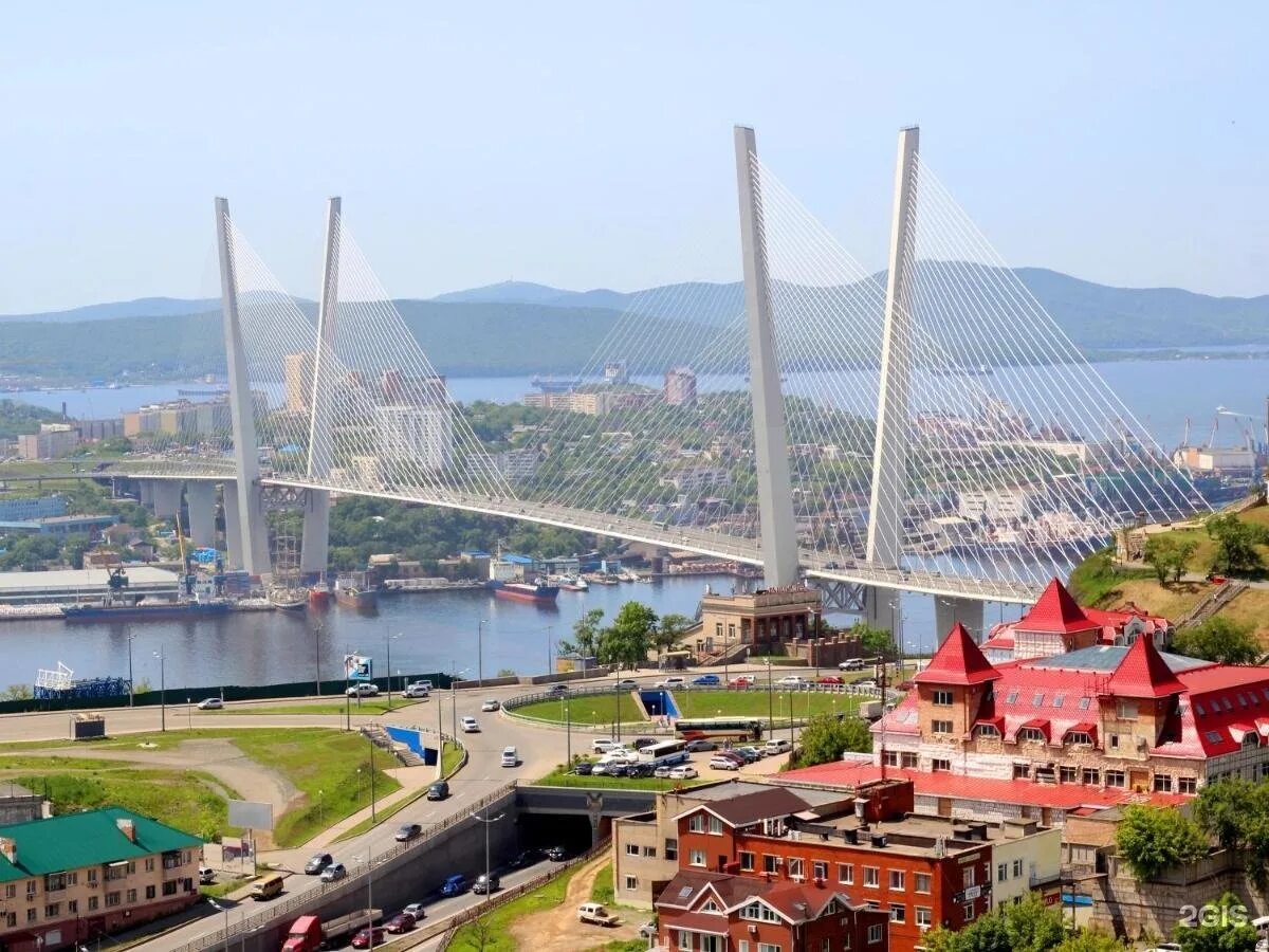 Гостиница time Владивосток. Владивосток достопримечательности. Главная достопримечательность Владивостока. Владивосток фото.