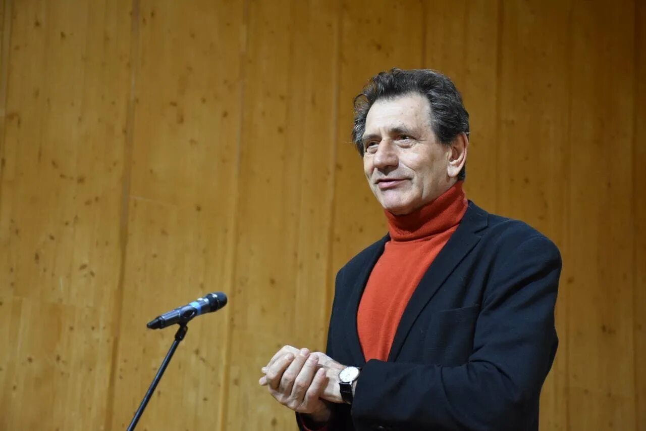 Получил народного артиста. Лепс сейчас 2022. Получил народного артиста. Державин юморист. Получил народного артиста.