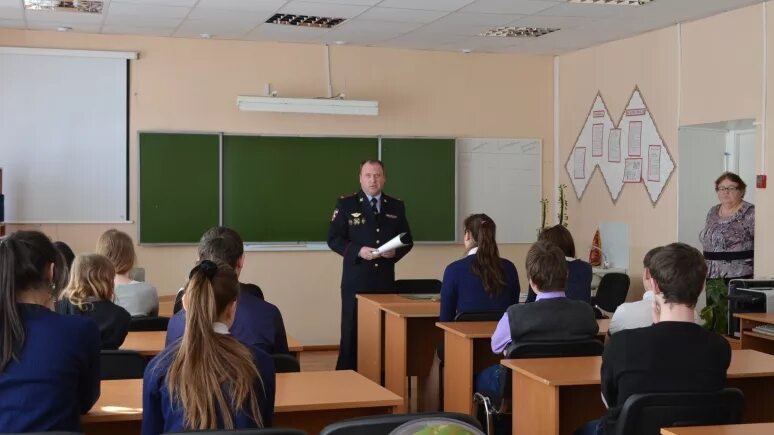 Начальник МВД Губахинский. Полиция Губаха. Начальник полиции Губаха. Сотрудники полиции город Губаха.