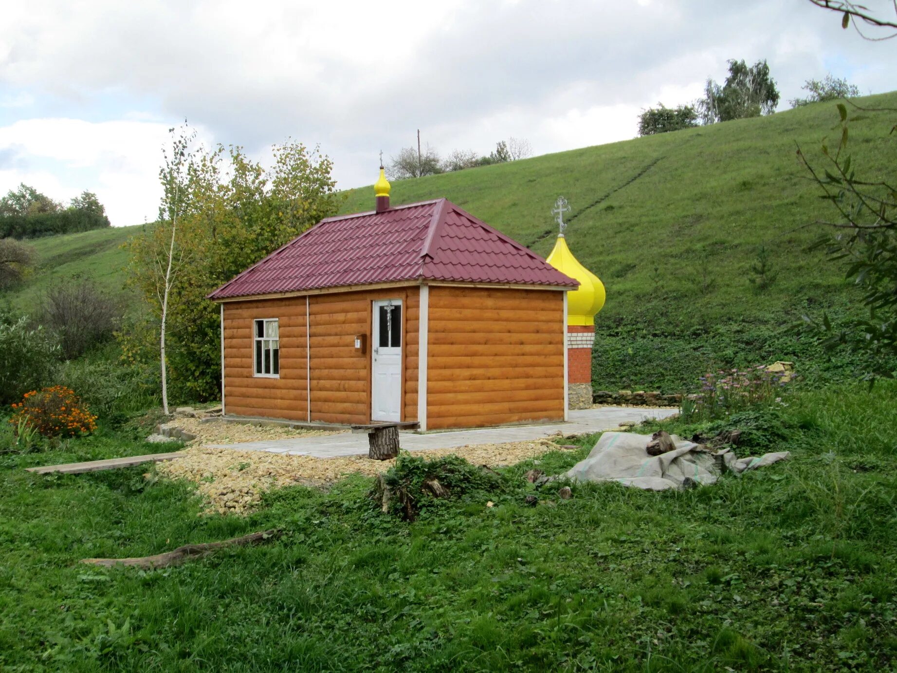 Орловский святой источник. Святой Родник Орловская область. Козьминка Ливенский район Орловская область. Святой источник в Орловской области Ливны. Святые источники Орловской области Ливенского района.