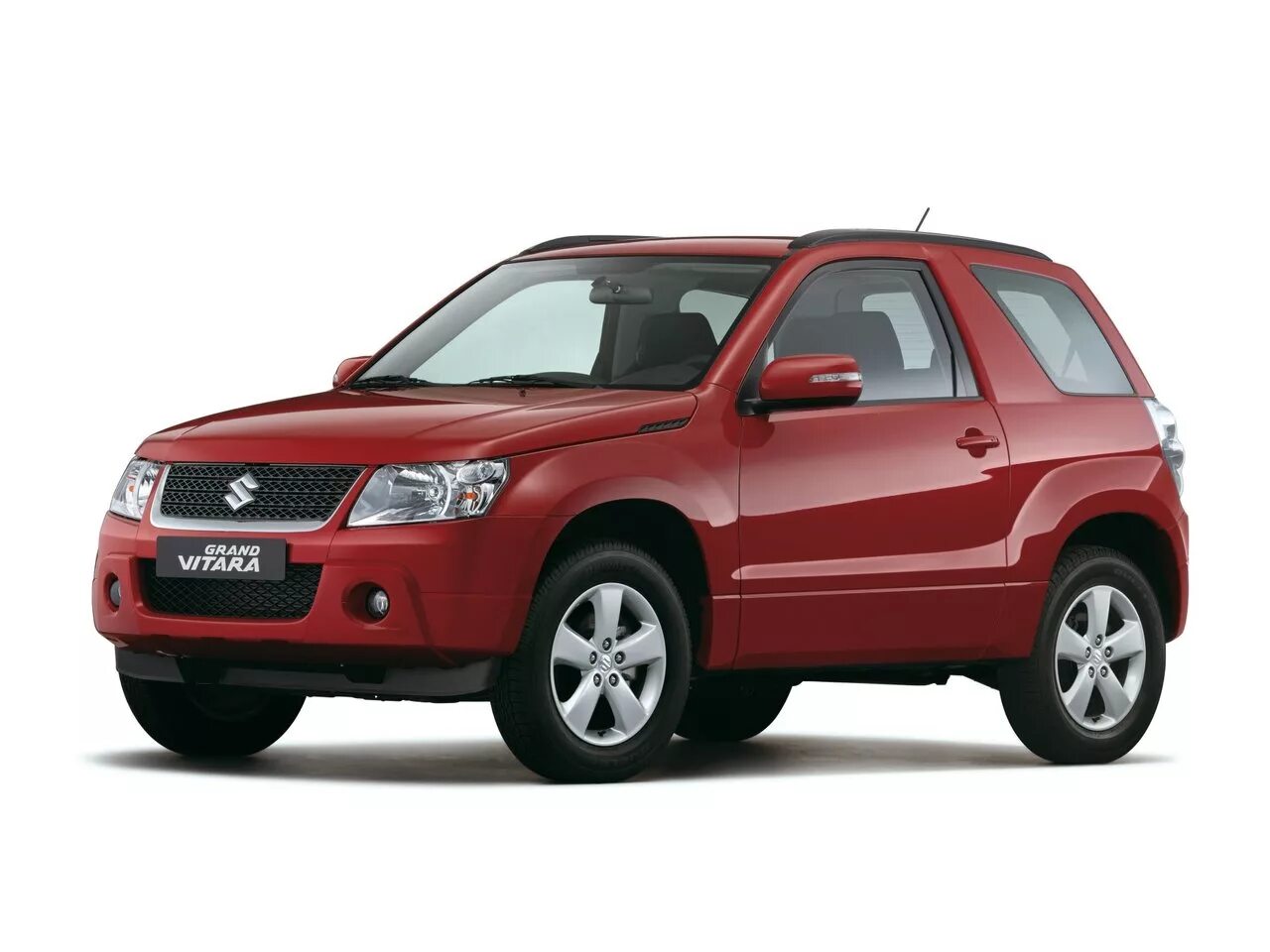 Куплю автомобиль сузуки гранд витара. Suzuki Grand Vitara III. Suzuki Grand Vitara 3 Door. Suzuki Grand Vitara 2013. Suzuki Grand Vitara III 2005-2015.