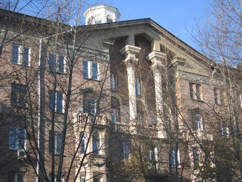 Ул. 2-й кадашевский переулок. Станиславского дом 4. Станиславского дом 4. Новосибирск, улица станиславского, 4/2.