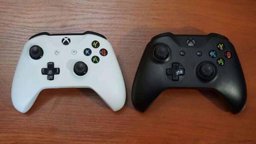 Можно ли xbox. Подключить геймпад Xbox one. Подключить геймпад Xbox one к ПК. Подключается ли хбокс 1 джойстик к ПК. Xbox one геймпад к телефону.