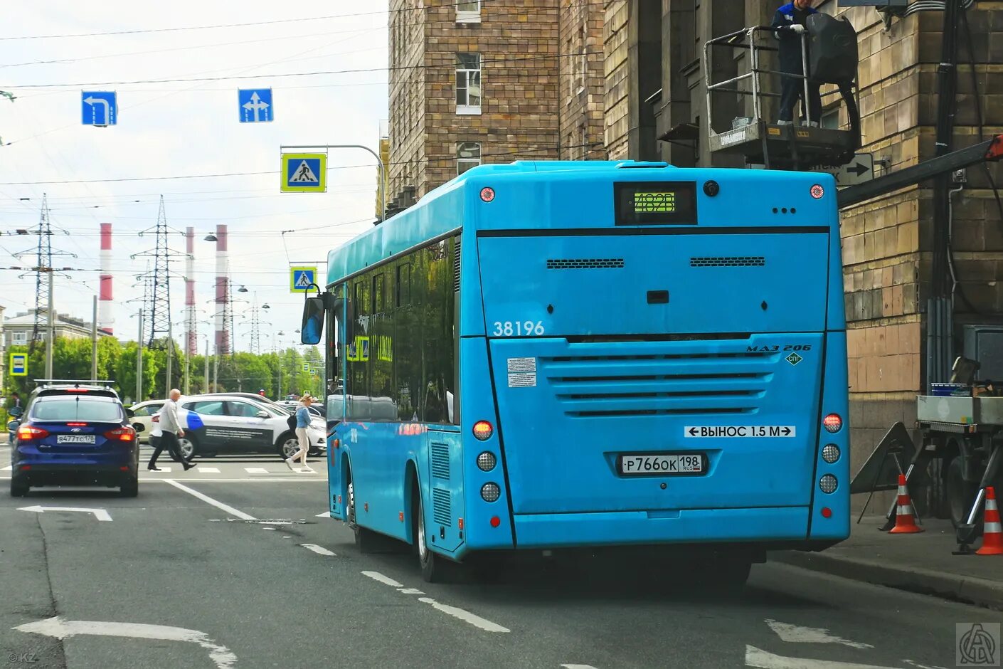 465 санкт петербург. Автобус из москвы в питер. Маз-206 автобус. Маз 206 947 салон. Маршрутка 445в.