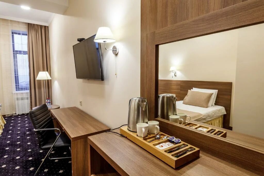 Hotel central махачкала. Централ сити отель махачкала. Гостиница в махачкале central city. Гостиница центральная махачкала. Hotel central махачкала.