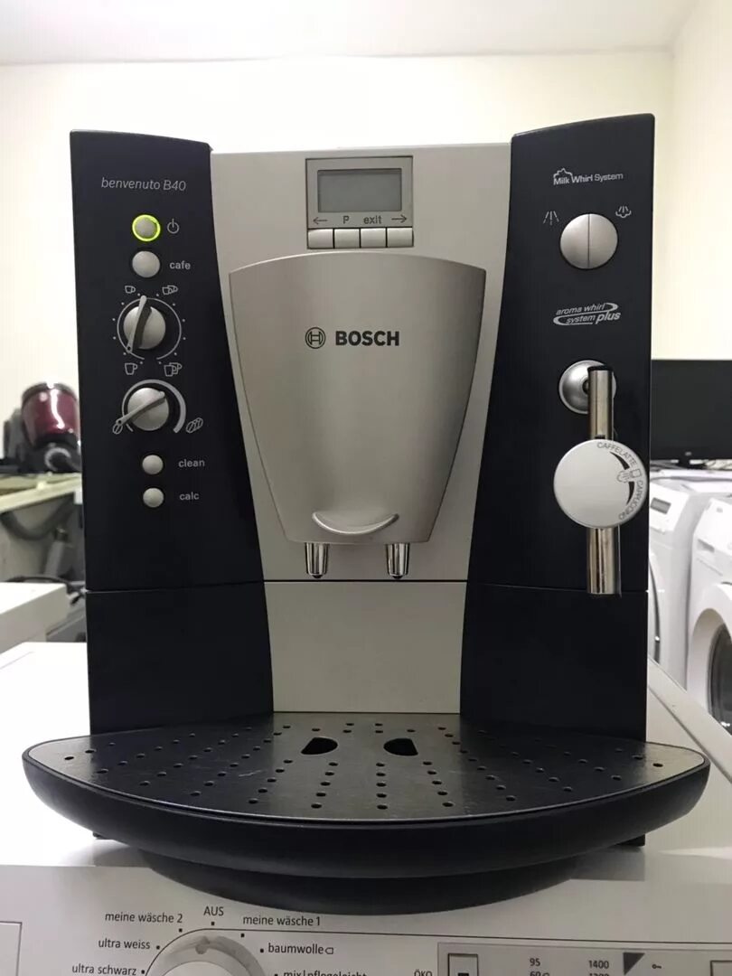 Кофемашина бош бенвенуто классик. Кофемашина bosch b40. кофемашина bosch benvenuto b40. кофемашина бош в 40. кофемашина бош бенвенуто 40.