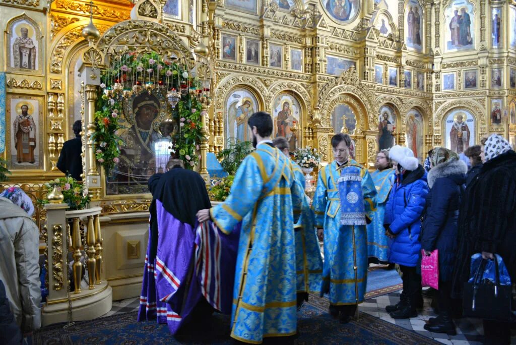 Сайт николо перервинского монастыря. Николо Перервинский монастырь икона Божией матери. Клир Николо-Перервинского монастыря. Иверская икона в Николо-Перервинском монастыре.