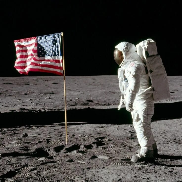 Американцы на Луне. Американцы на Луне фото оригинал. Армстронг на луне год