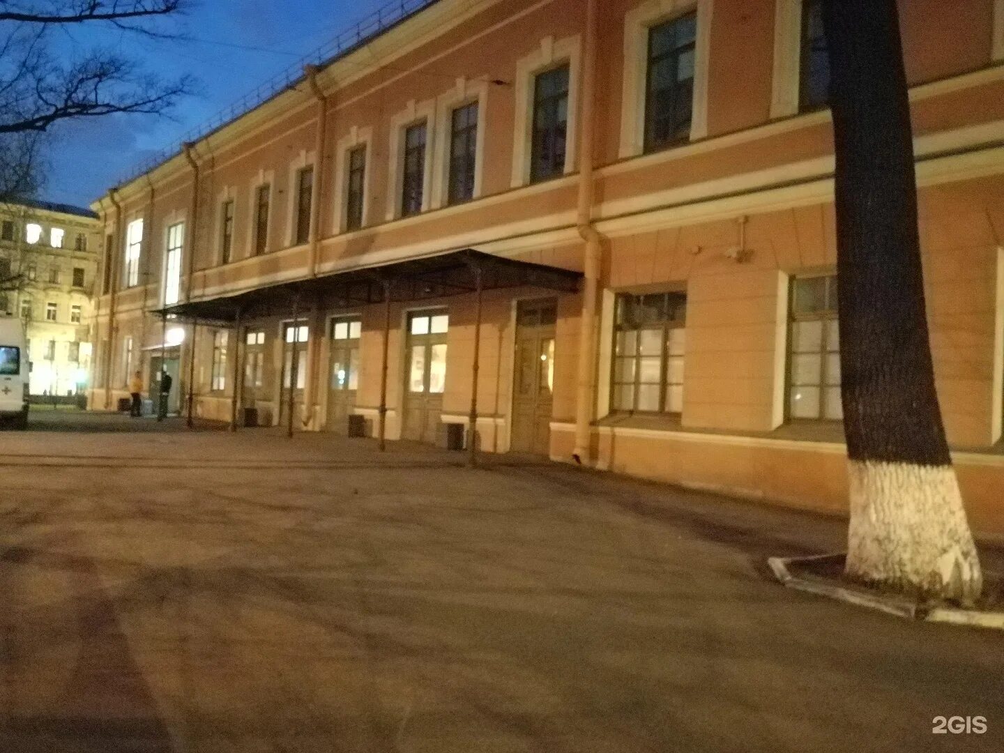 Лиговский 8. Больница 19 спб раухфуса. Больница 19 раухфуса. Лиговский проспект 8 больница. Лиговский 8 детская городская раухфуса.